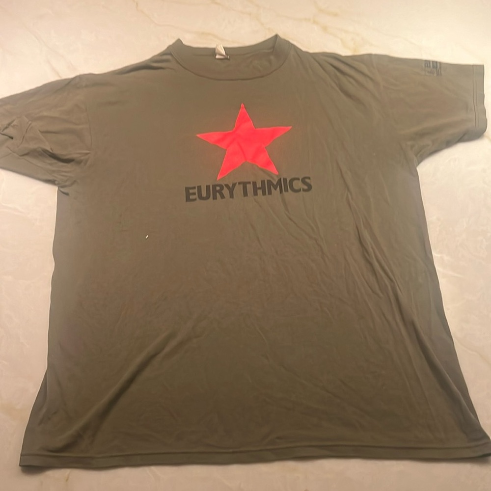 Vintage eurythmics T-shirt. 90s!!